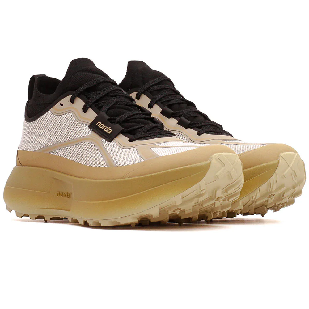055 Trail Running Shoes in Strato - Image 2