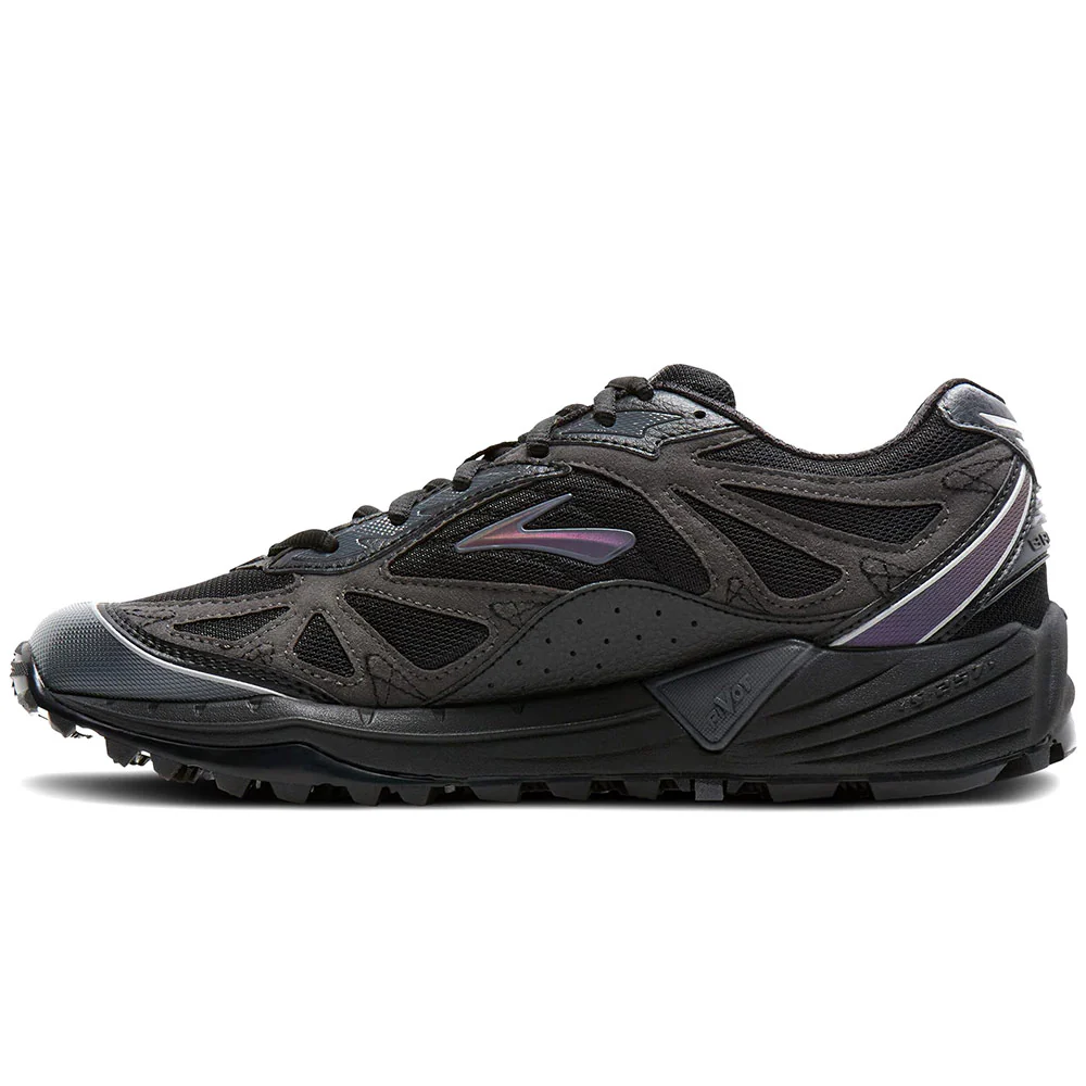 Cascadia 1 'Black / Chameleon' - Image 3