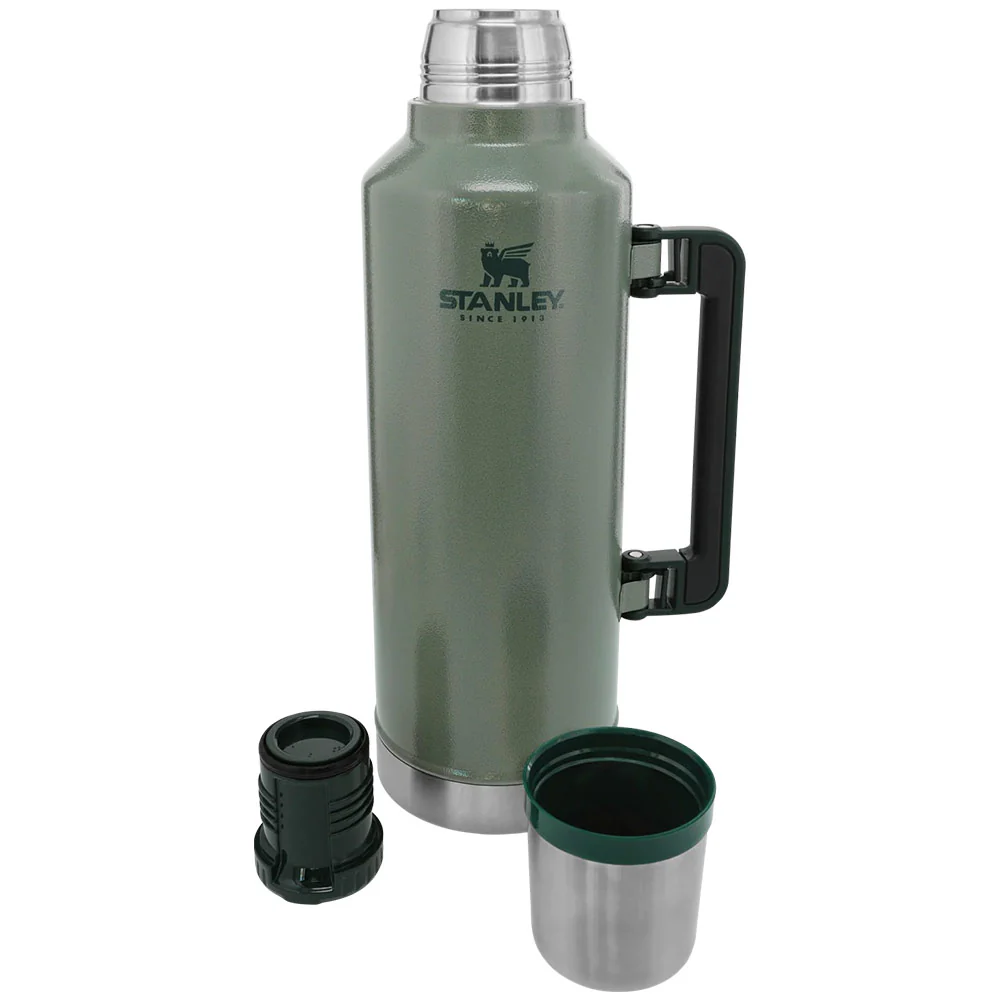 Classic Legendary 2.5 QT Bottle in Hammertone Green - Image 3