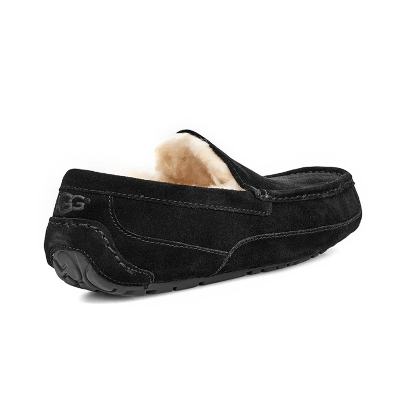 UGG | Men's Ascot Slipper 'Black' - Image 4