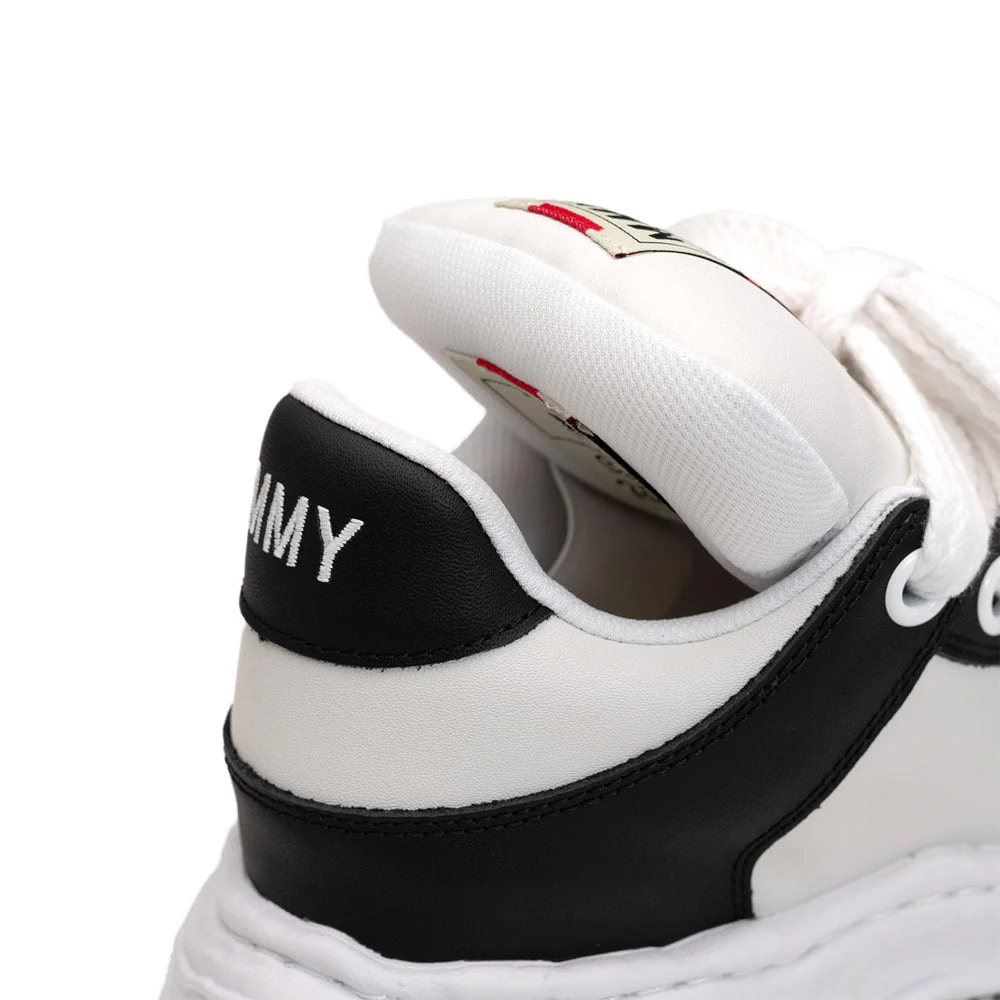 WAYNE OG Sole Leather Puffer Low-Top Sneaker 'Black / White' - Image 6